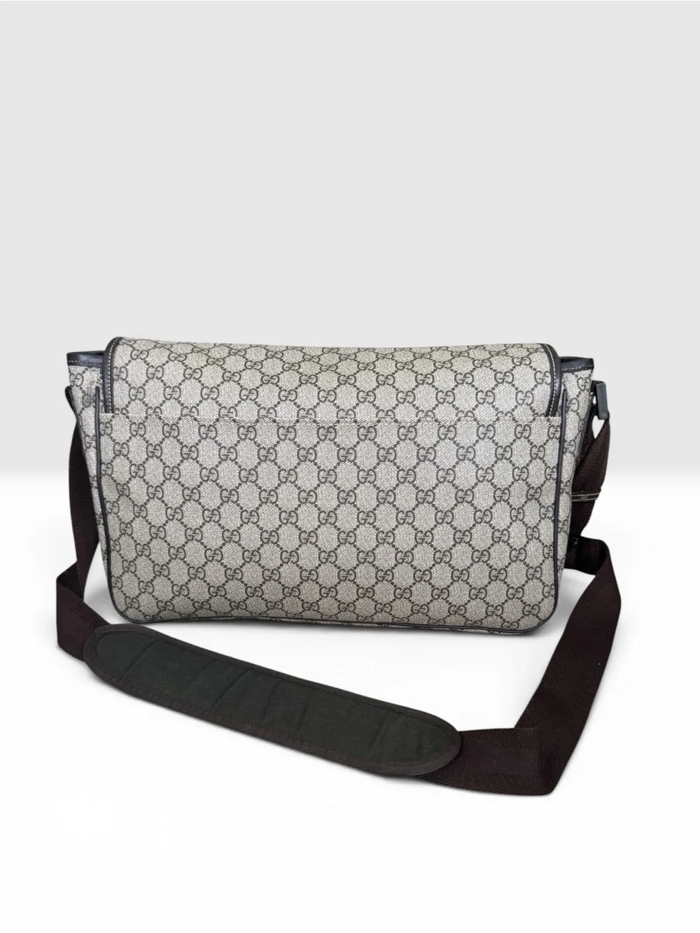 Gucci Interocking GG Supreme Messenger Bag with Brown Strap